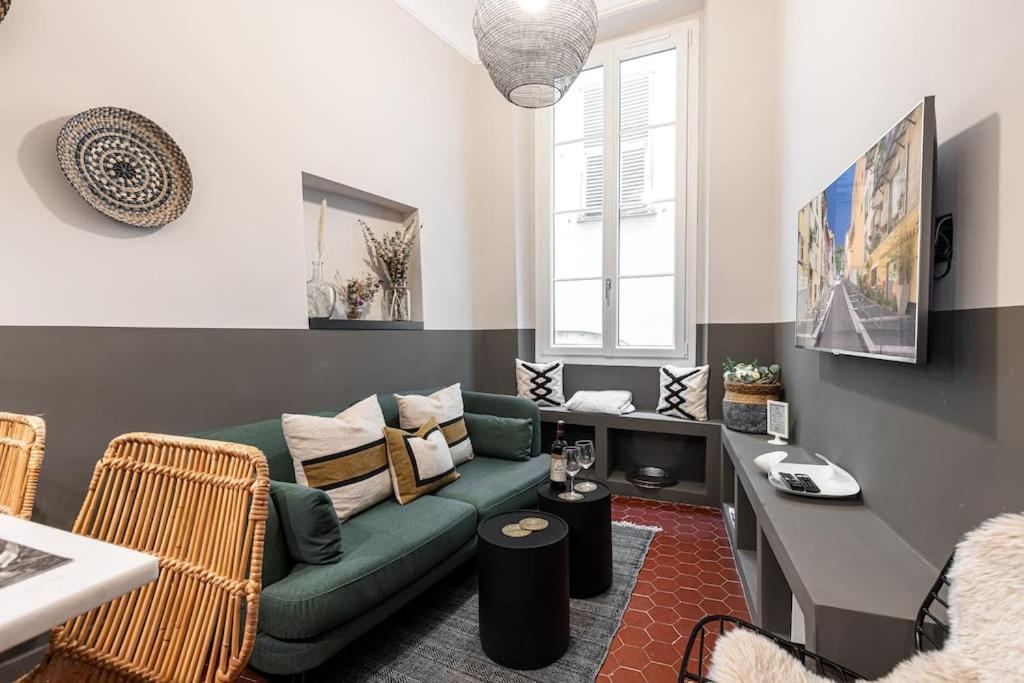 La Croix - Old Town Modern Apartment - 2 Bedrooms นีซ ภายนอก รูปภาพ