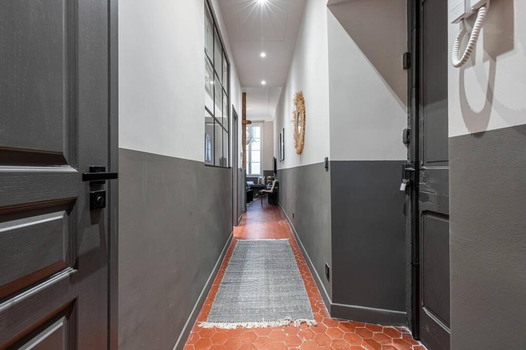La Croix - Old Town Modern Apartment - 2 Bedrooms นีซ ภายนอก รูปภาพ