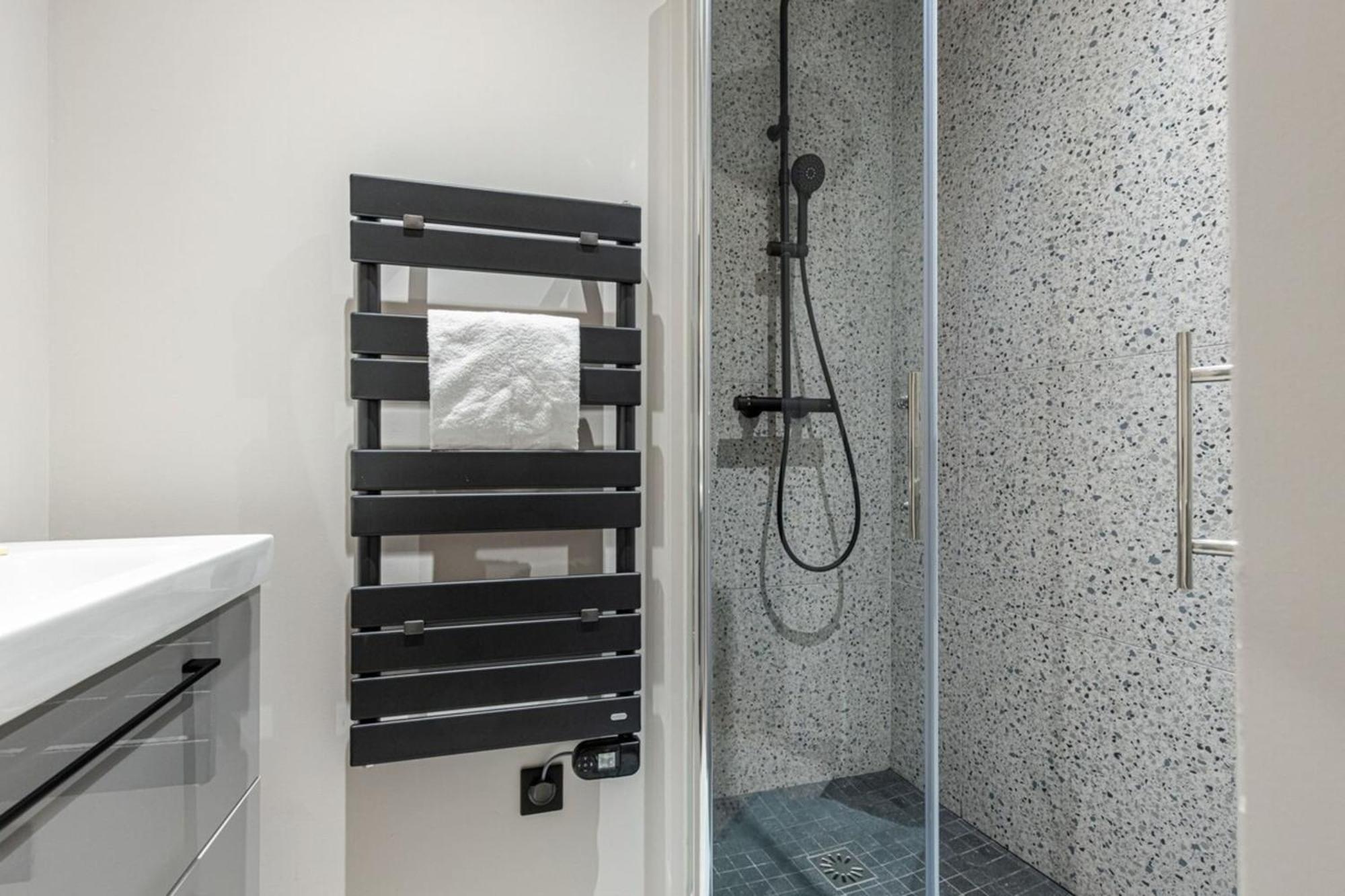 La Croix - Old Town Modern Apartment - 2 Bedrooms นีซ ภายนอก รูปภาพ